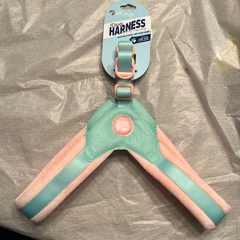 🔥🔥🔥NWT dog harness size medium